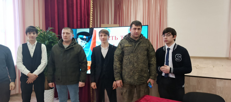 4 февраля в школе прошел урок мужества «Есть такая профессия Родину защищать»..
